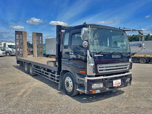 いすゞギガセルフローダー大型（10t）[写真03]