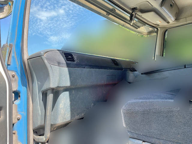 三菱ふそうスーパーグレートヒアブクレーン大型（10t）[写真23]