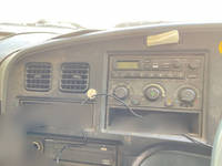 三菱ふそうスーパーグレートヒアブクレーン大型（10t）[写真28]