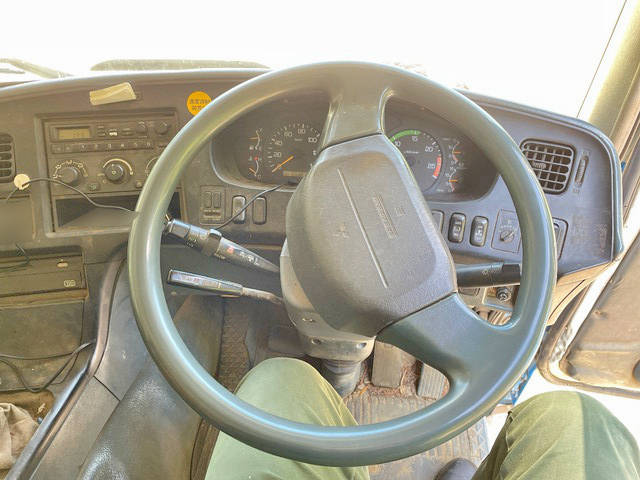 三菱ふそうスーパーグレートヒアブクレーン大型（10t）[写真29]