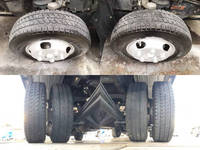 いすゞエルフパネルバン小型（2t・3t）[写真15]