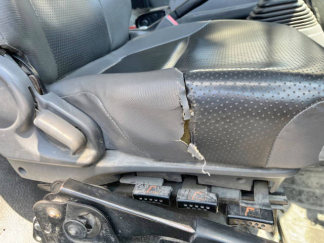 いすゞフォワード深ダンプ（土砂禁ダンプ）増トン（6t・8t）[写真27]