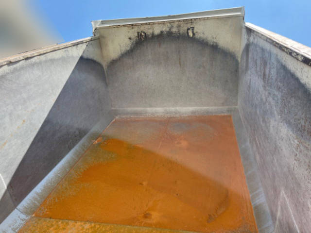 いすゞフォワード深ダンプ（土砂禁ダンプ）増トン（6t・8t）[写真08]