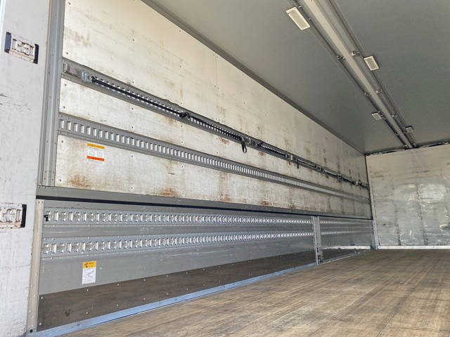 三菱ふそうスーパーグレートアルミウイング大型（10t）[写真11]