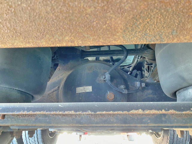 三菱ふそうスーパーグレートアルミウイング大型（10t）[写真24]