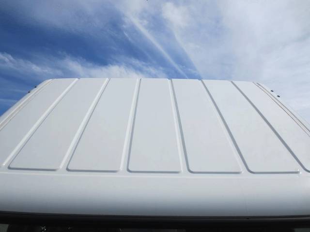 日産アトラス平ボディ小型（2t・3t）[写真11]