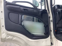 日野プロフィアアルミウイング大型（10t）[写真20]