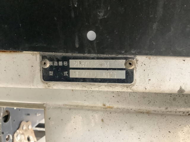 日野プロフィアアルミウイング大型（10t）[写真09]