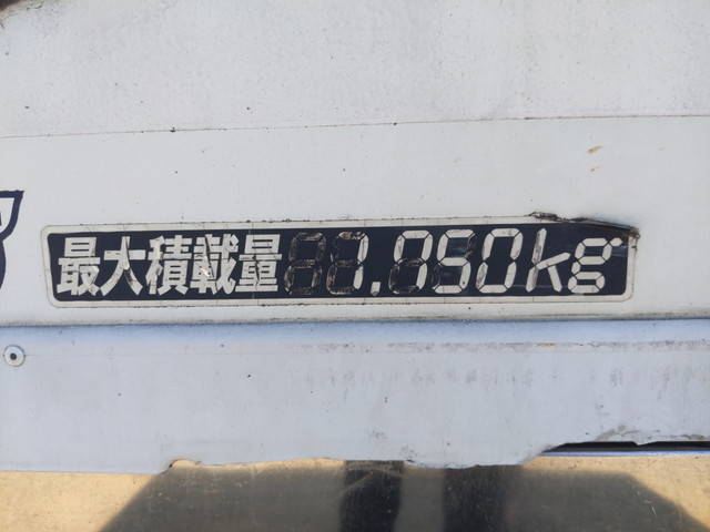 いすゞエルフ冷凍車（冷蔵車）小型（2t・3t）[写真15]