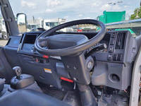 いすゞエルフ冷凍車（冷蔵車）小型（2t・3t）[写真29]