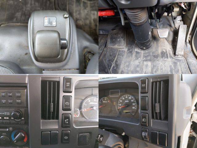 いすゞエルフ冷凍車（冷蔵車）小型（2t・3t）[写真32]