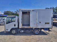 いすゞエルフ冷凍車（冷蔵車）小型（2t・3t）[写真06]