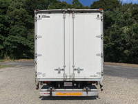 いすゞフォワードアルミウイング中型（4t）[写真11]