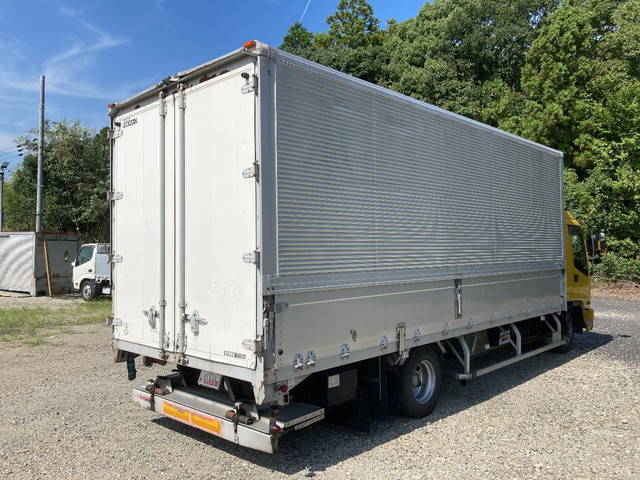 いすゞフォワードアルミウイング中型（4t）[写真02]