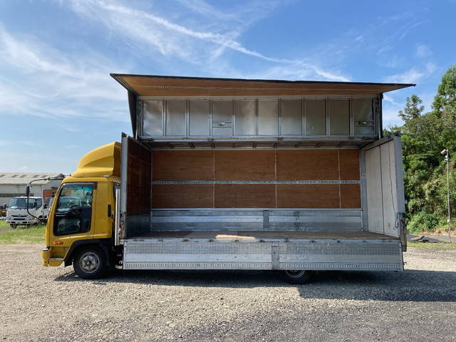 いすゞフォワードアルミウイング中型（4t）[写真06]