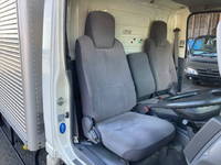 いすゞエルフアルミバン小型（2t・3t）[写真22]