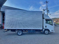 いすゞエルフアルミバン小型（2t・3t）[写真07]