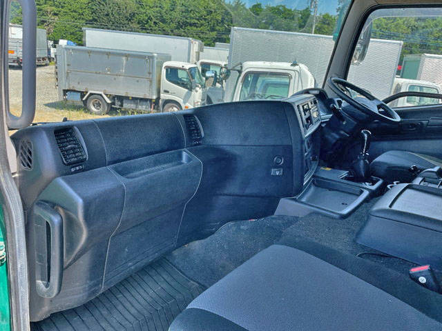 日野プロフィアダンプ大型（10t）[写真24]