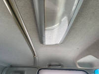 いすゞフォワードアルミウイング中型（4t）[写真22]