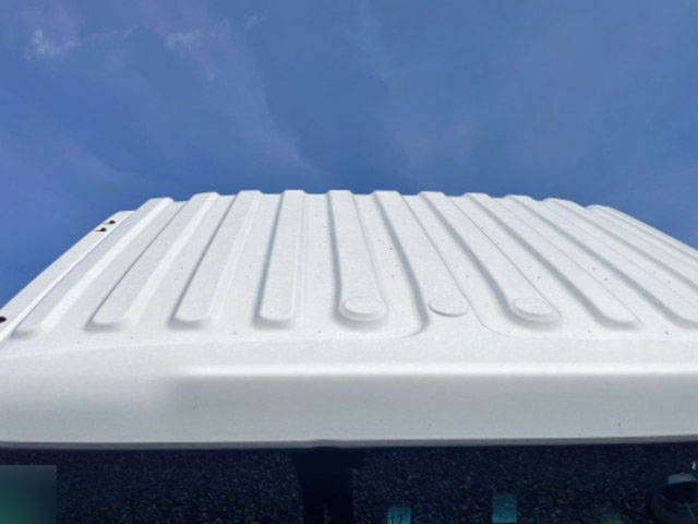 いすゞフォワードアルミウイング中型（4t）[写真05]