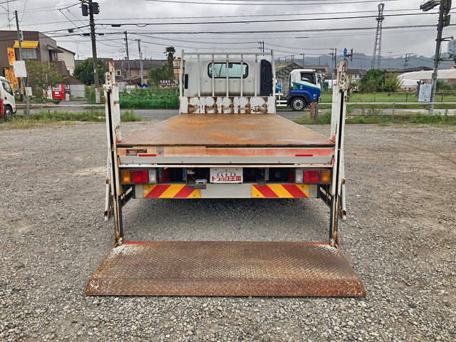 いすゞエルフ平ボディ小型（2t・3t）[写真11]