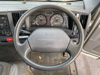 いすゞエルフ平ボディ小型（2t・3t）[写真32]