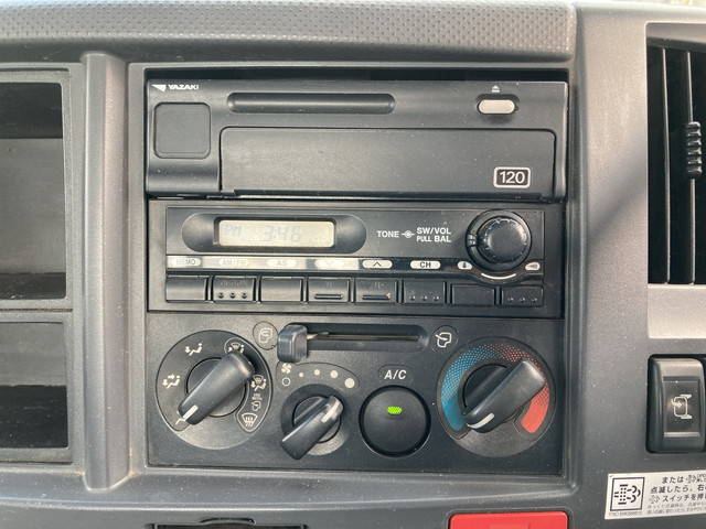 いすゞエルフ平ボディ小型（2t・3t）[写真34]