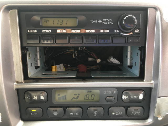 日野レンジャー冷凍車（冷蔵車）中型（4t）[写真34]