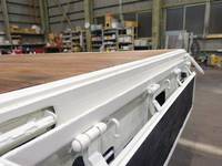 トヨタトヨエースクレーン4段小型（2t・3t）[写真15]