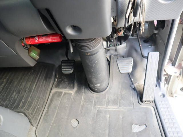 いすゞエルフアルミウイング小型（2t・3t）[写真19]