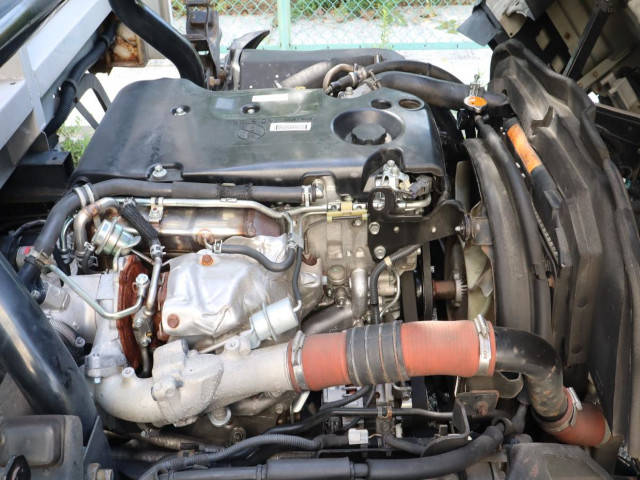 いすゞエルフアルミウイング小型（2t・3t）[写真25]