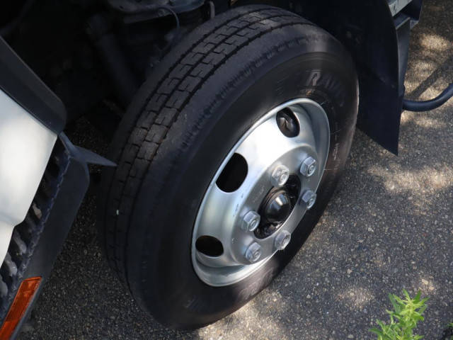 いすゞエルフアルミウイング小型（2t・3t）[写真34]