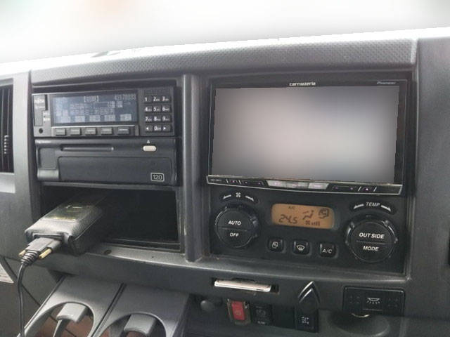 いすゞフォワードクレーン4段増トン（6t・8t）[写真29]