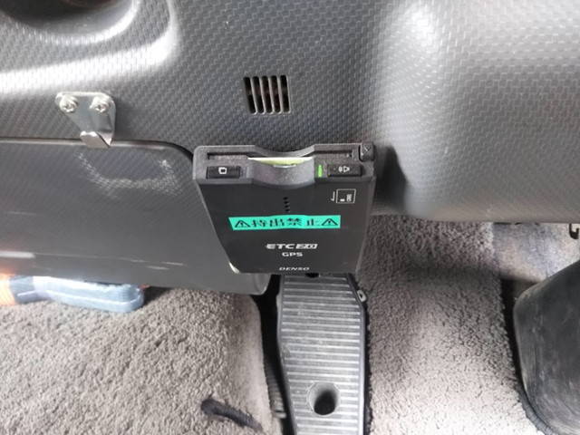 いすゞフォワードクレーン4段増トン（6t・8t）[写真31]