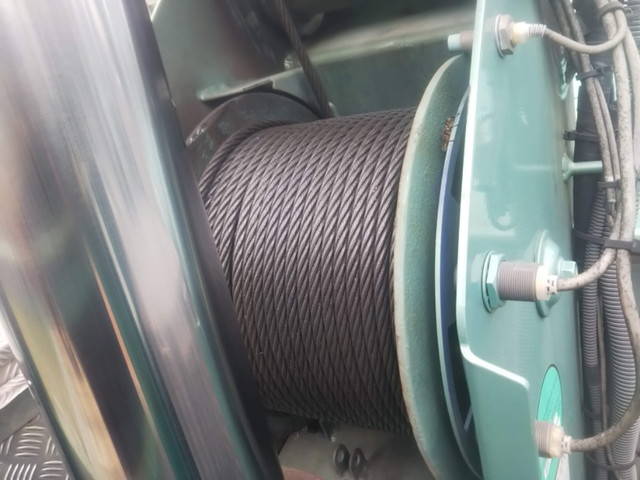 いすゞフォワードクレーン4段増トン（6t・8t）[写真10]