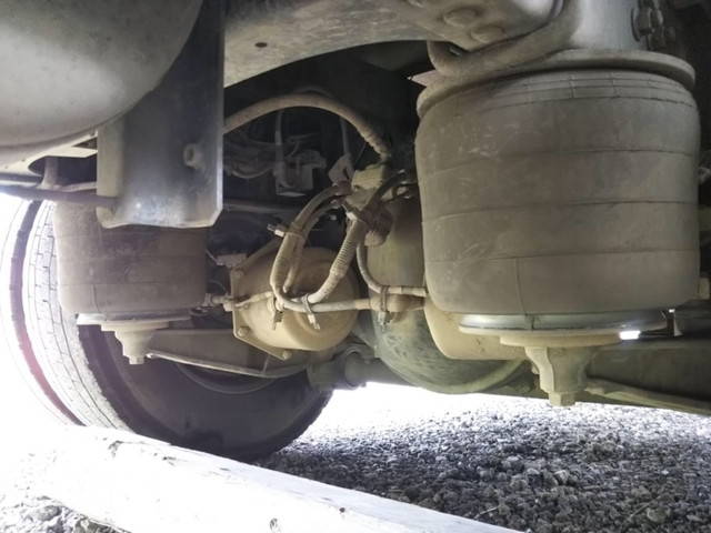 いすゞフォワードクレーン4段増トン（6t・8t）[写真18]