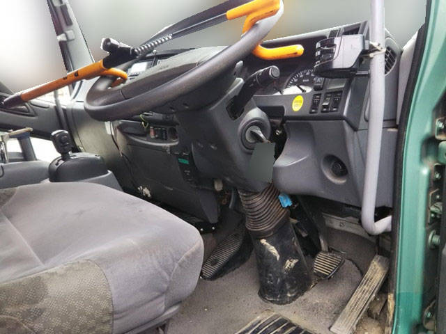 いすゞフォワードクレーン4段増トン（6t・8t）[写真22]