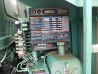 いすゞフォワードクレーン4段増トン（6t・8t）[写真07]