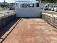 三菱ふそうキャンター平ボディ小型（2t・3t）[写真12]