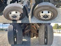 三菱ふそうキャンター平ボディ小型（2t・3t）[写真16]