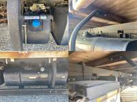 三菱ふそうキャンター平ボディ小型（2t・3t）[写真17]