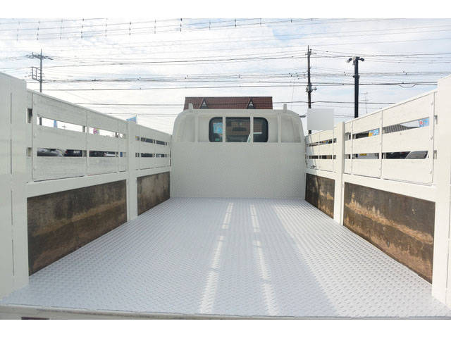 いすゞエルフ平ボディ小型（2t・3t）[写真16]