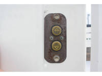 いすゞエルフ平ボディ小型（2t・3t）[写真04]