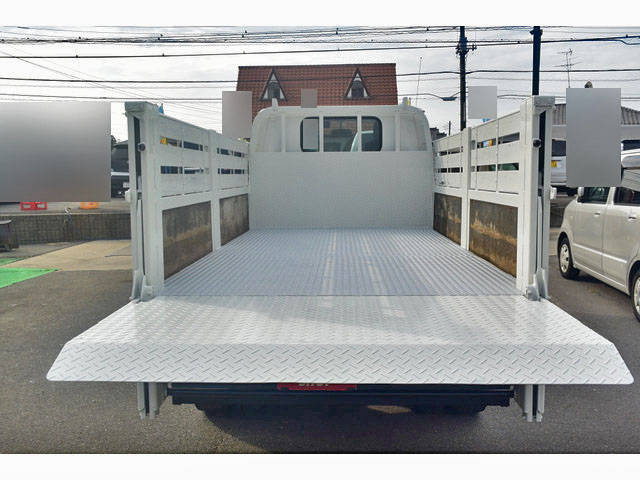 いすゞエルフ平ボディ小型（2t・3t）[写真05]