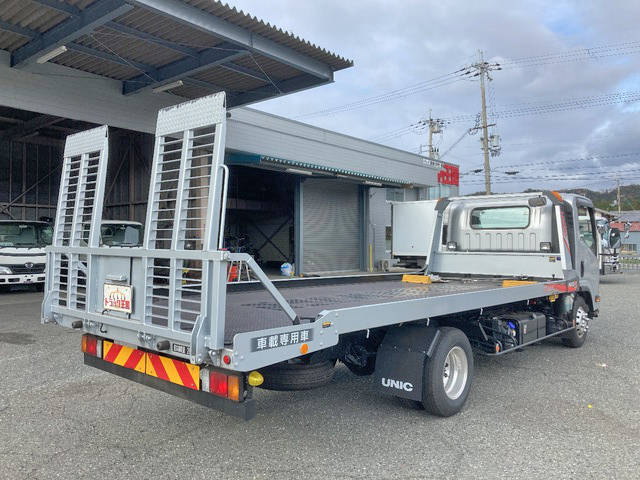 いすゞエルフセーフティローダー小型（2t・3t）[写真02]