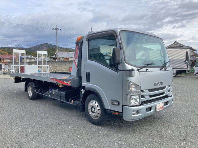 いすゞエルフセーフティローダー小型（2t・3t）[写真03]