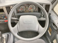 いすゞエルフセーフティローダー小型（2t・3t）[写真36]