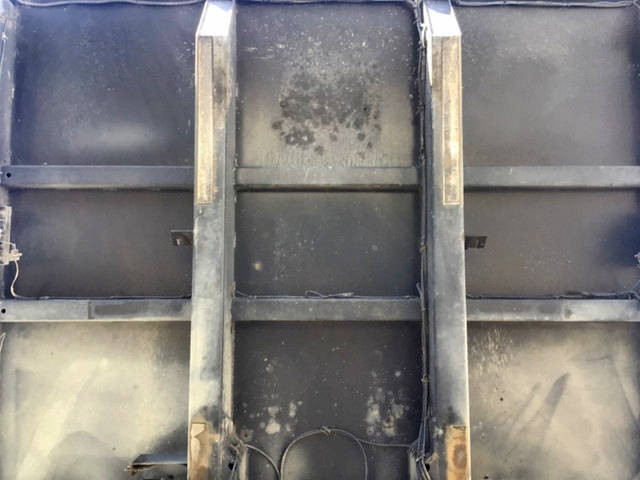 いすゞギガダンプ大型（10t）[写真15]