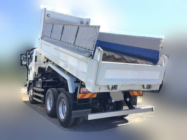 いすゞギガダンプ大型（10t）[写真04]