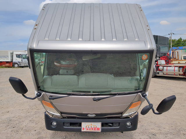 日産アトラス平ボディ小型（2t・3t）[写真10]